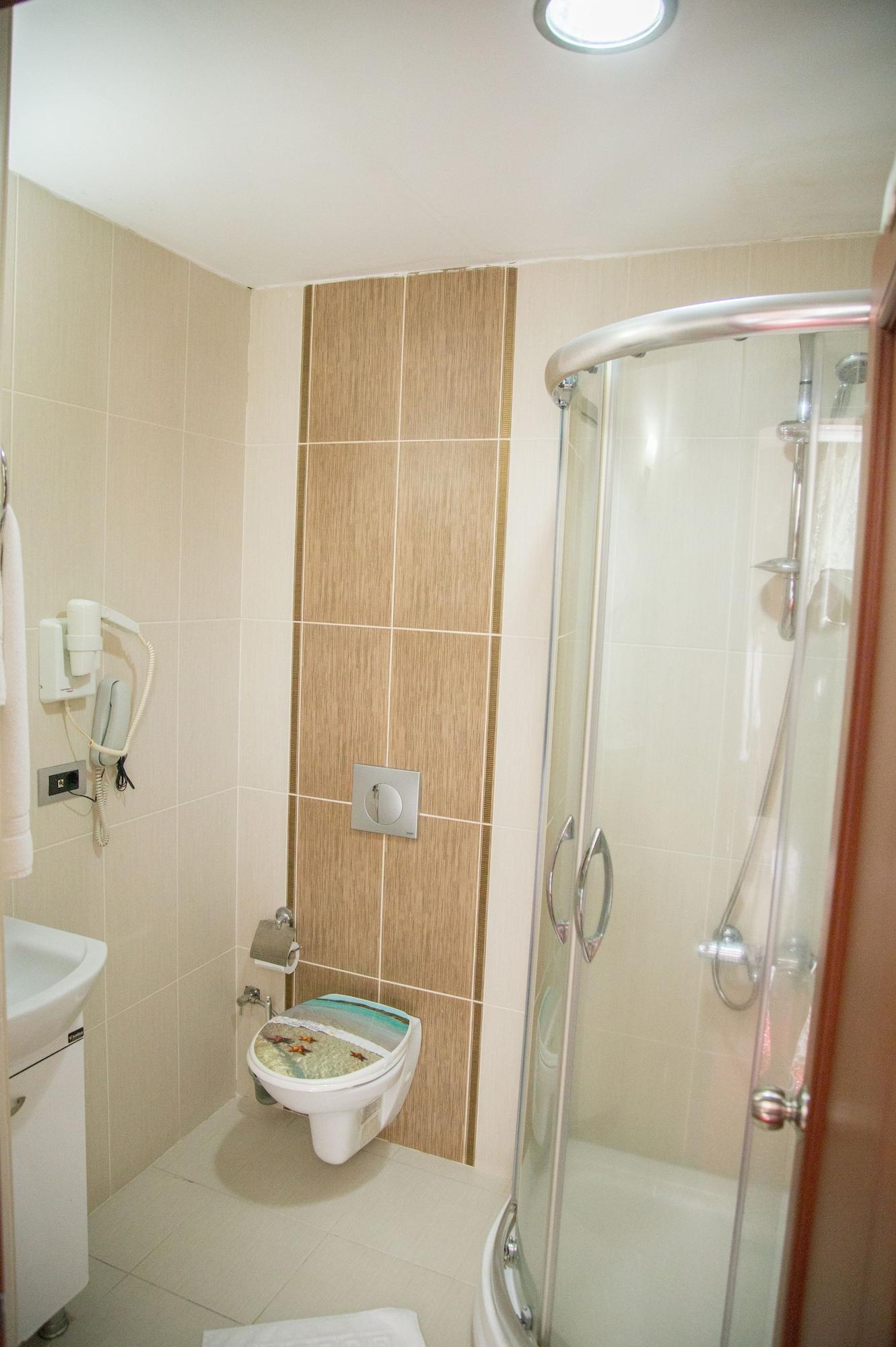 Grand Merin Airport Hotel Istanbul Bagian luar foto