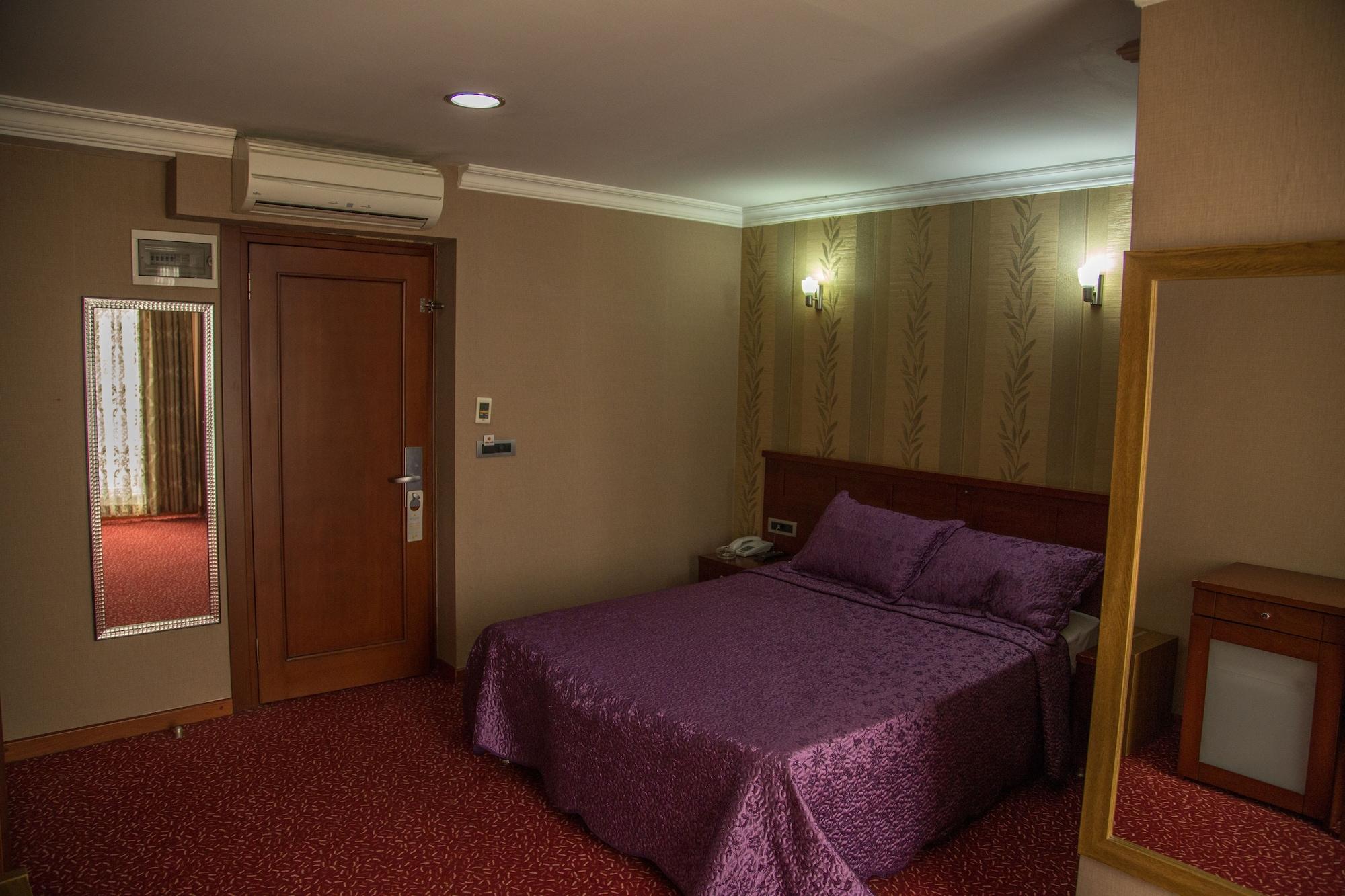 Grand Merin Airport Hotel Istanbul Bagian luar foto