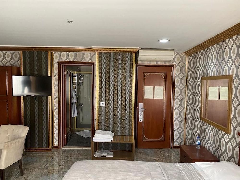 Grand Merin Airport Hotel Istanbul Bagian luar foto