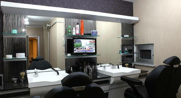 Grand Merin Airport Hotel Istanbul Bagian luar foto